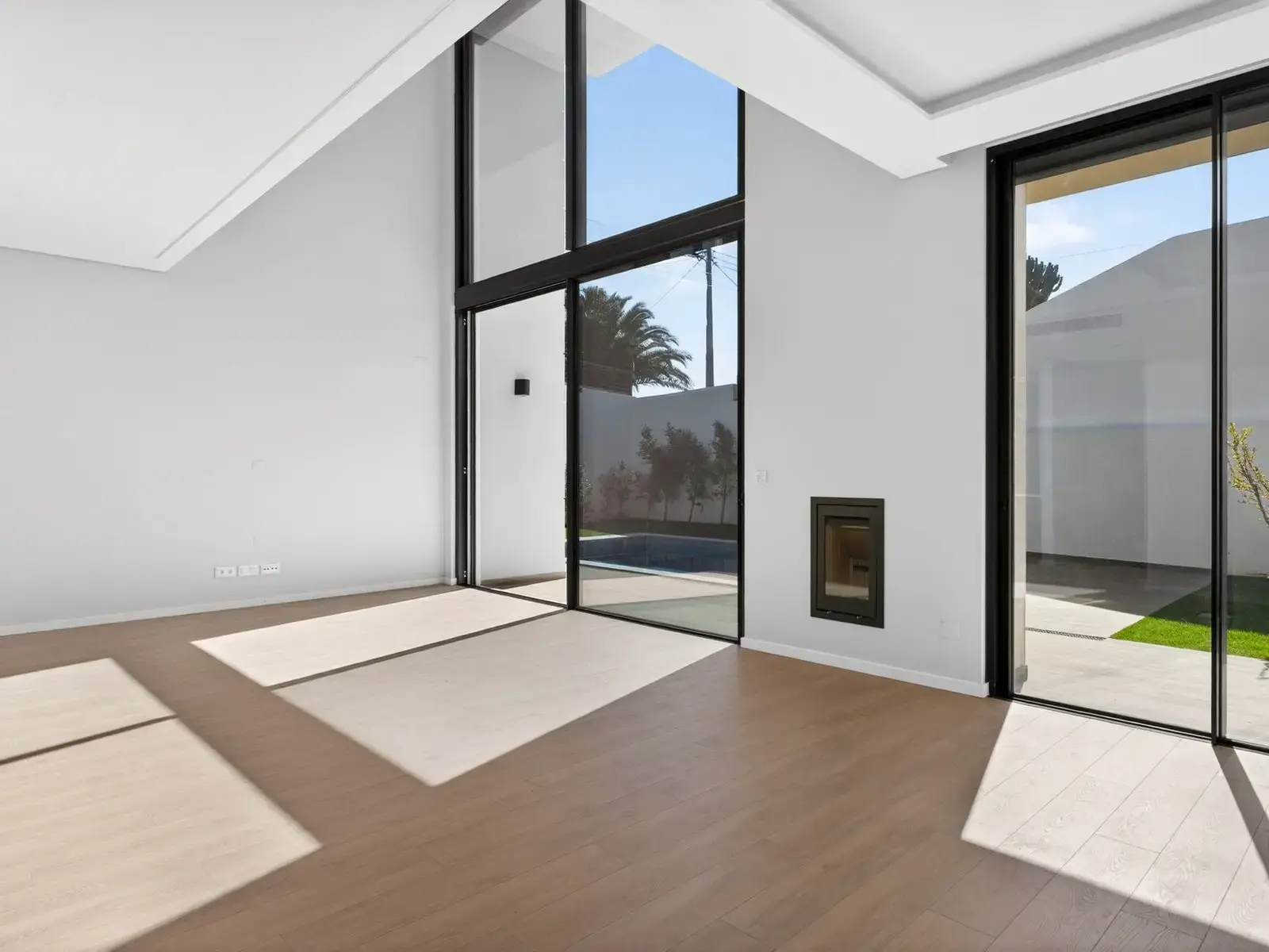 Luxury Modern 4 bedroom-Villa for Sale with Private Pool in Alcabideche — foto 3
