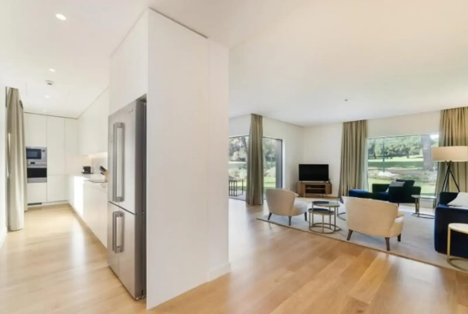 Elegant 3-Bedroom Villa with Private Pool and Golf Views in Quinta da Marinha, Cascais — foto 6