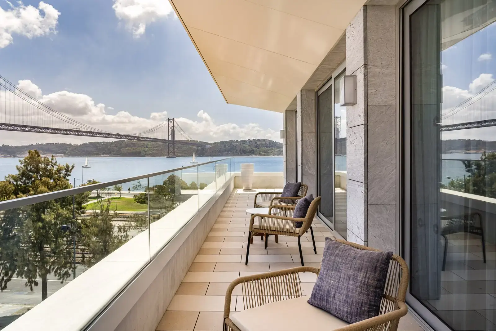 Hyatt Regency Residences Lisboa – T2 Duplex — foto 1