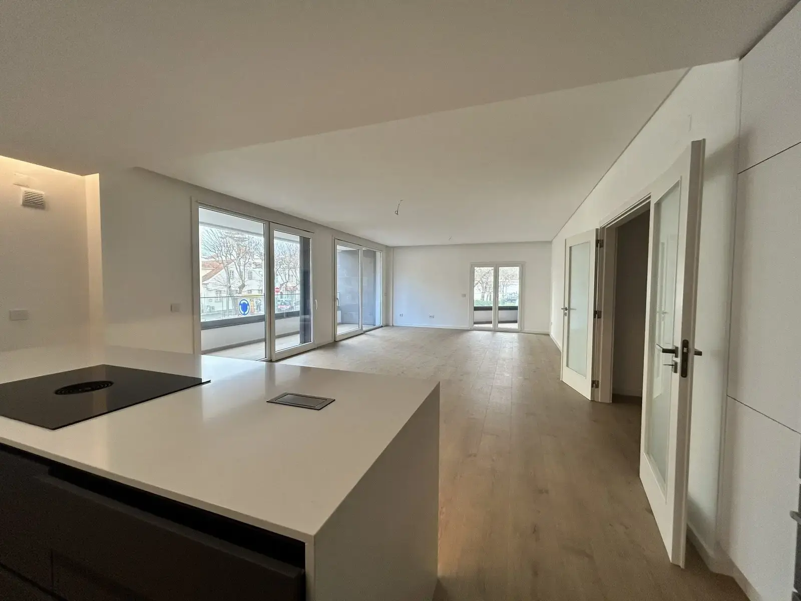 Modern Boutique 3-Bedroom Apartments in Parede, Cascais — foto 1