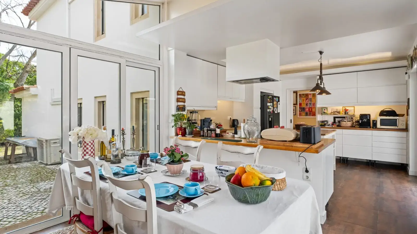 Traditional Villa in Cascais with Pool, Guest House & Large Plot — foto 7