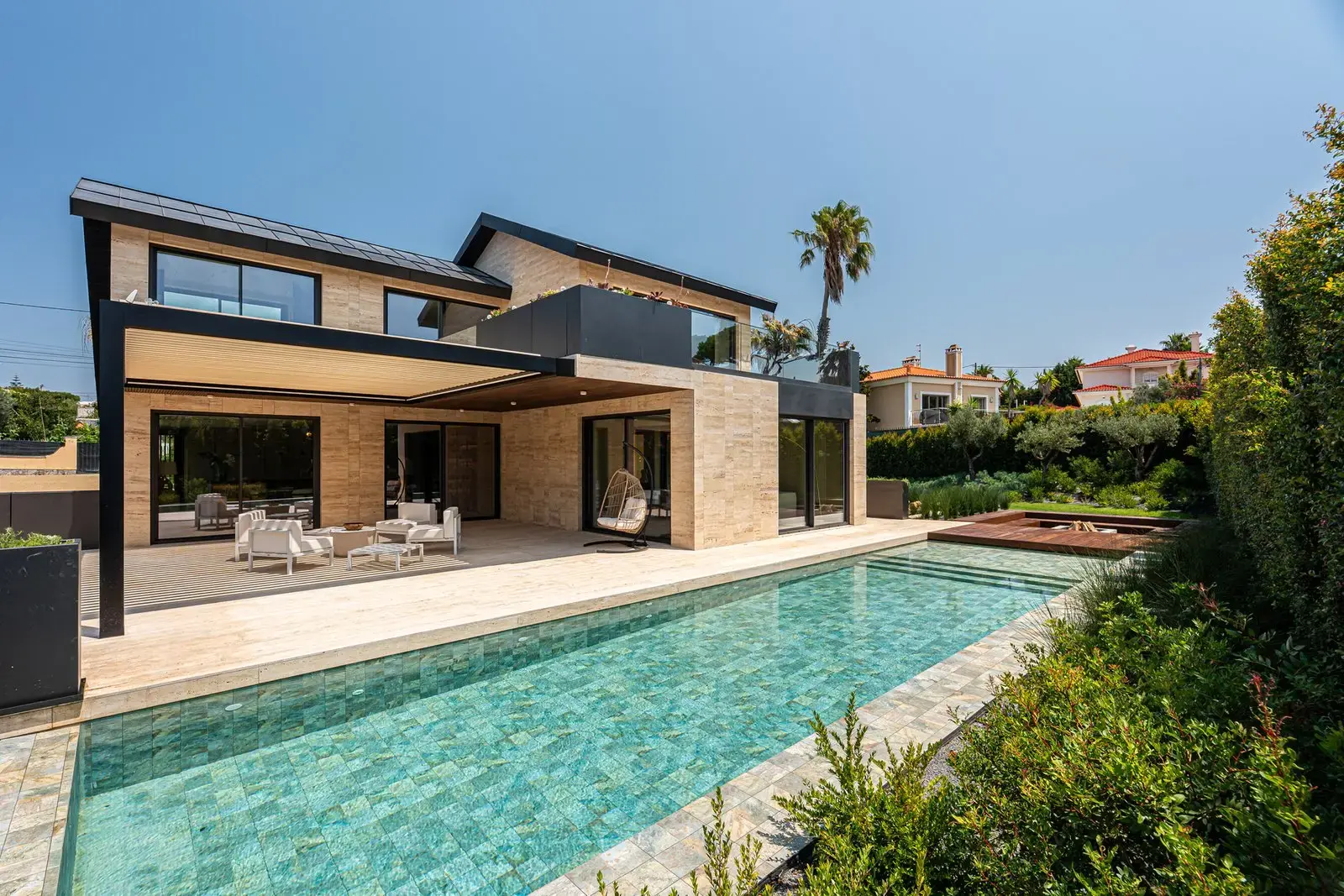 Villa Serena — Ultra-Luxury Architectural Villa by Vítor Vitorino in Birre, Cascais — foto 2